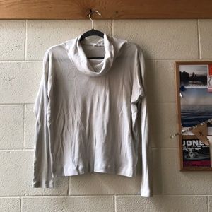 White gap cowl neck long sleeve top